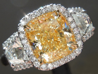 Loose Yellow Diamond: 2.54ct Fancy Light Yellow VS1 Cushion Cut GIA Spectacular Stone R5079