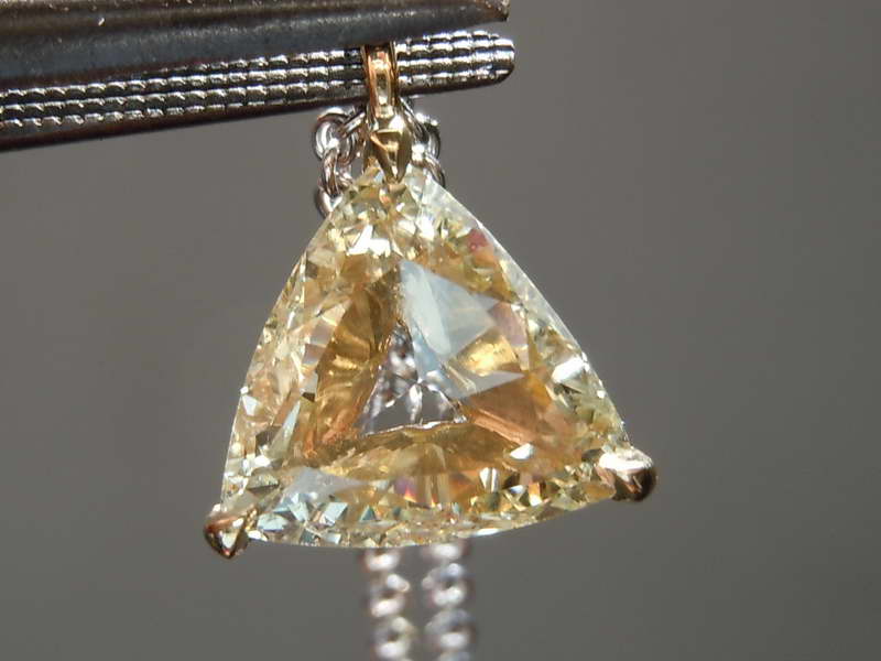 canary diamond pendant