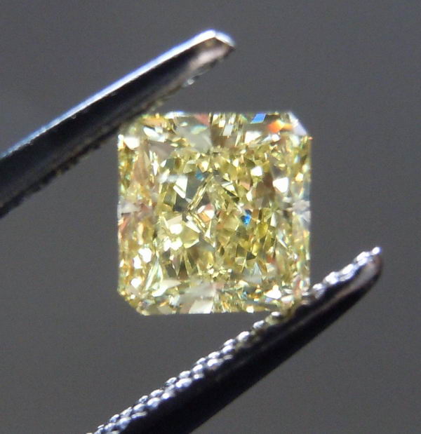yellow diamond