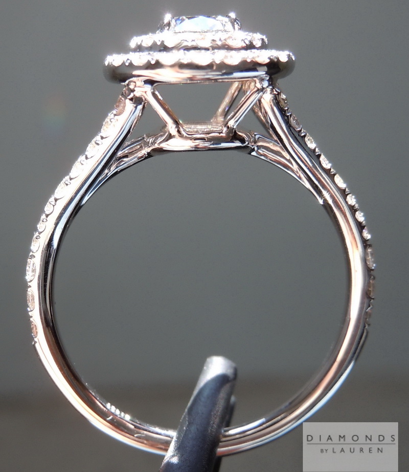colorless diamond ring