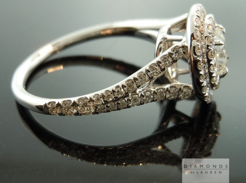 colorless diamond ring