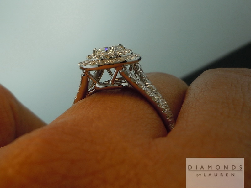 colorless diamond ring