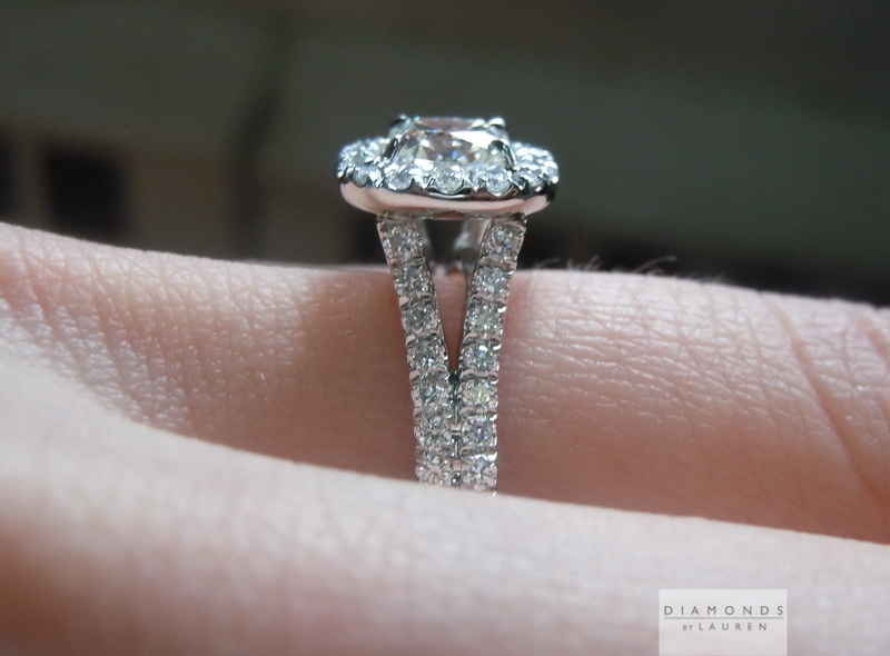 colorless diamond ring