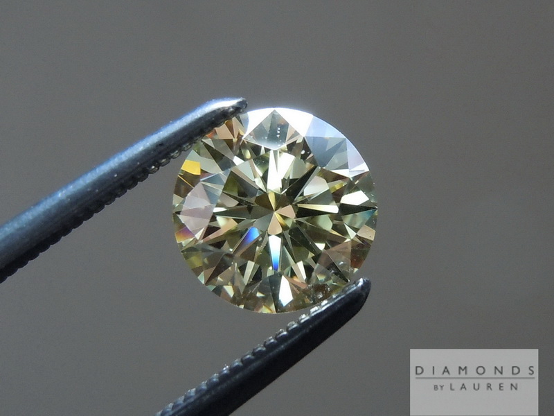 natural yellow diamond