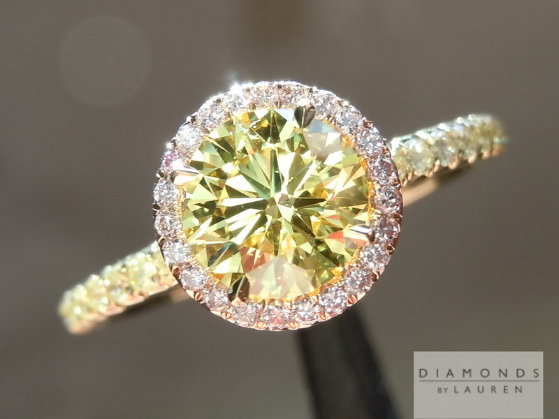 0.92ct Intense Yellow VS2 Round Brilliant Diamond Ring R5351