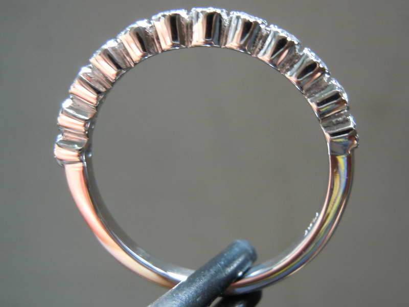 colorless diamond ring