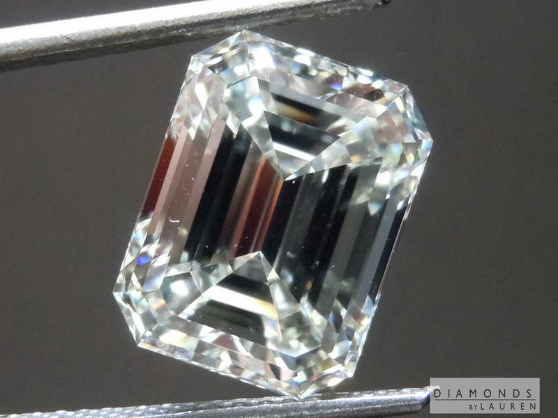 colorless diamond