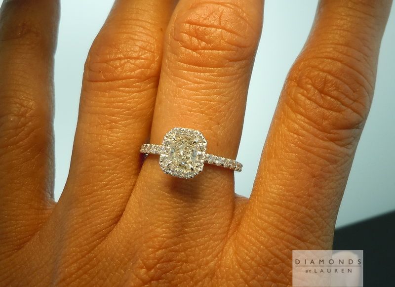 natural colorless diamond ring