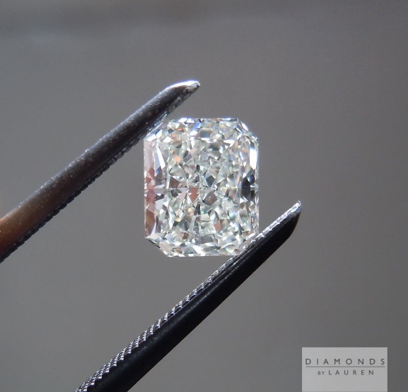natural colorless diamond ring