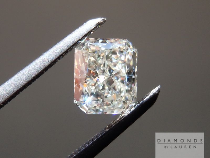 natural colorless diamond ring