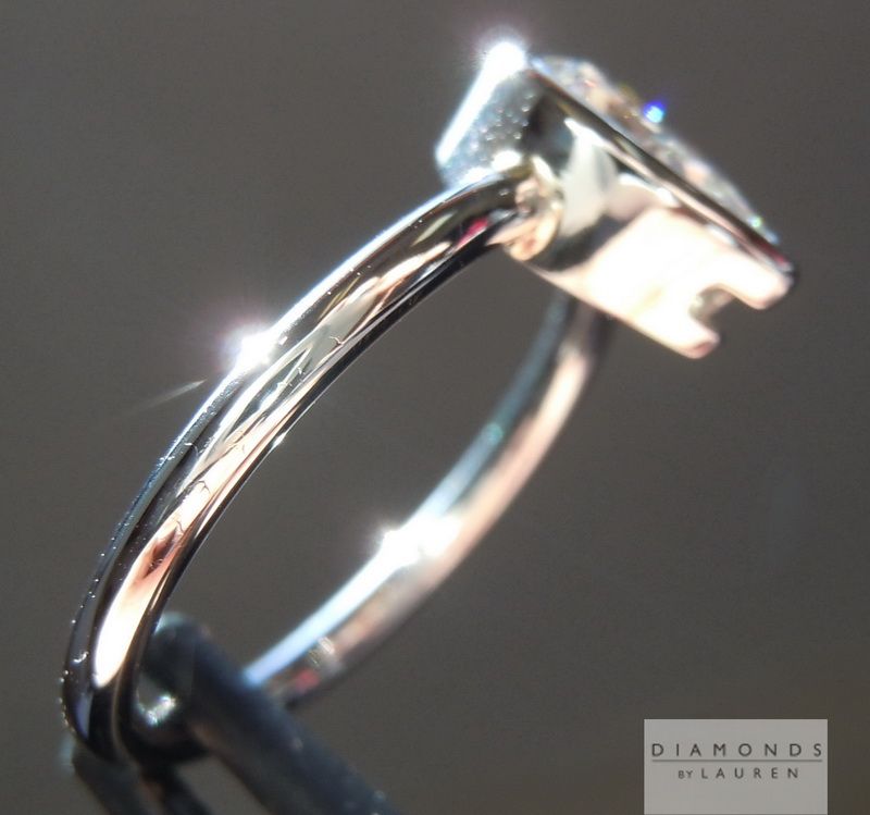 colorless diamond ring