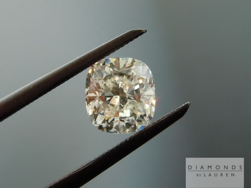 natural colorless diamond ring