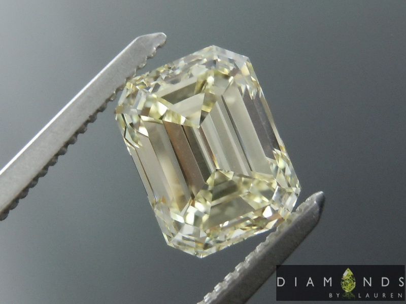 strong blue fluorescence