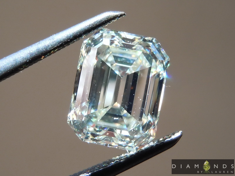 near colorless diamond