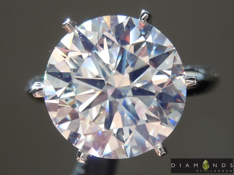 colorless diamond ring