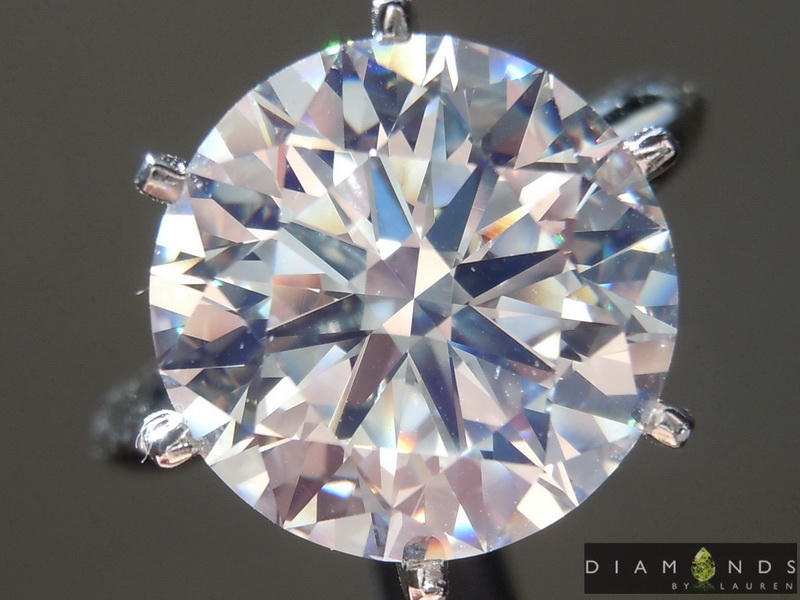 colorless diamond ring