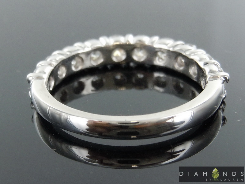 colorless diamond ring
