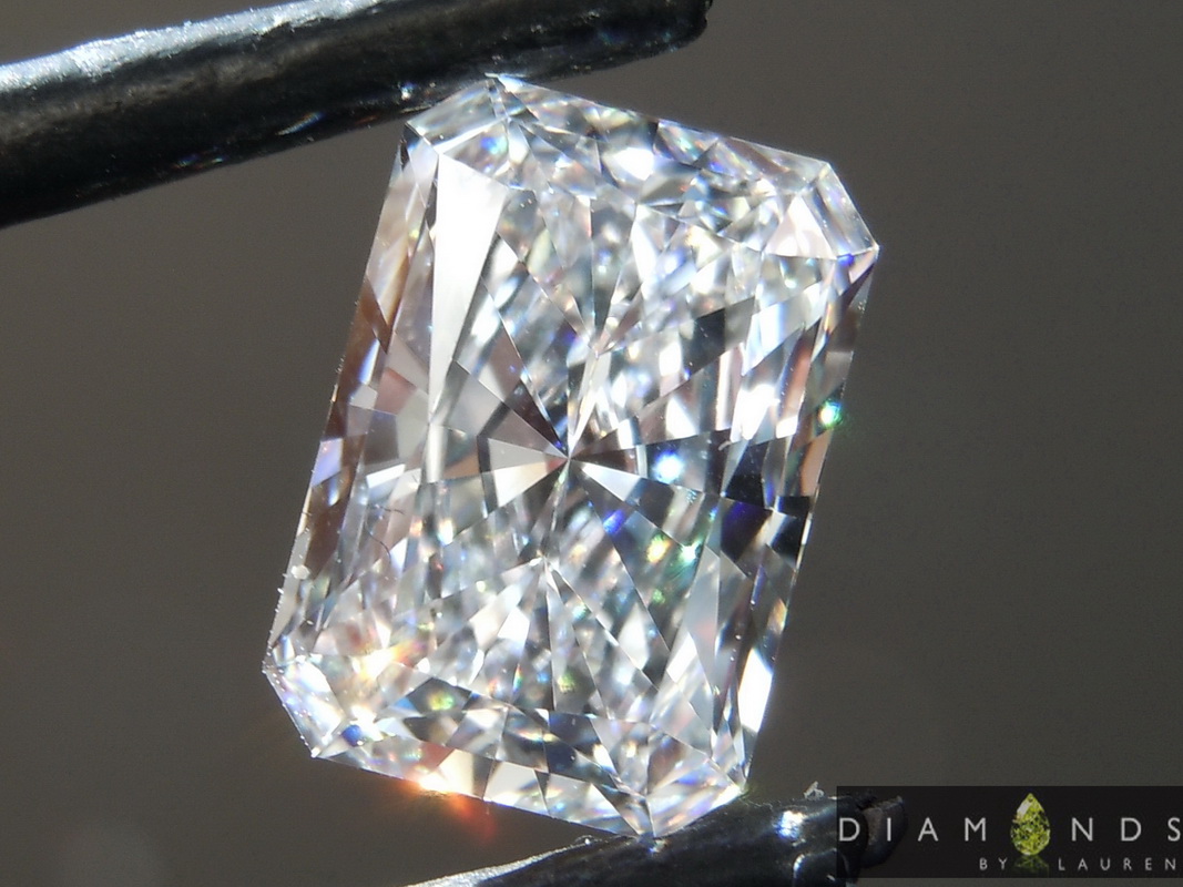 colorless lab grown diamond