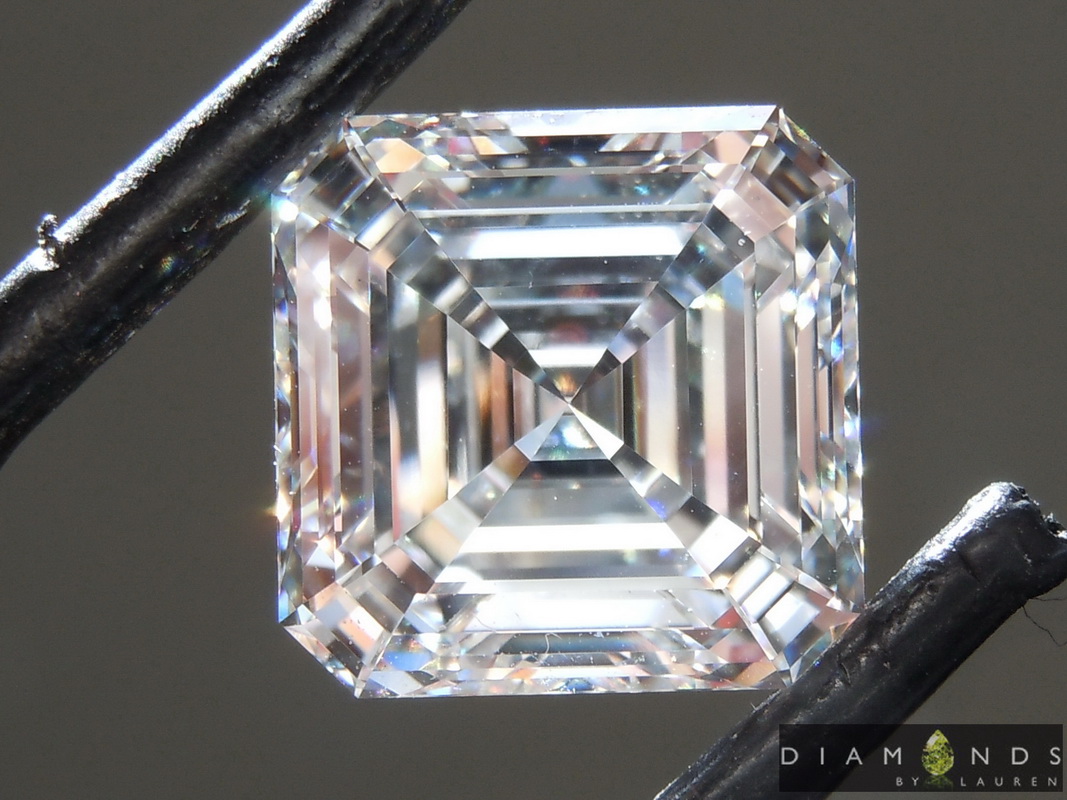colorless lab grown diamond