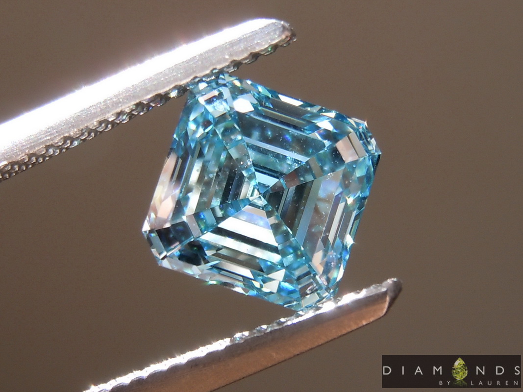 lab blue diamond