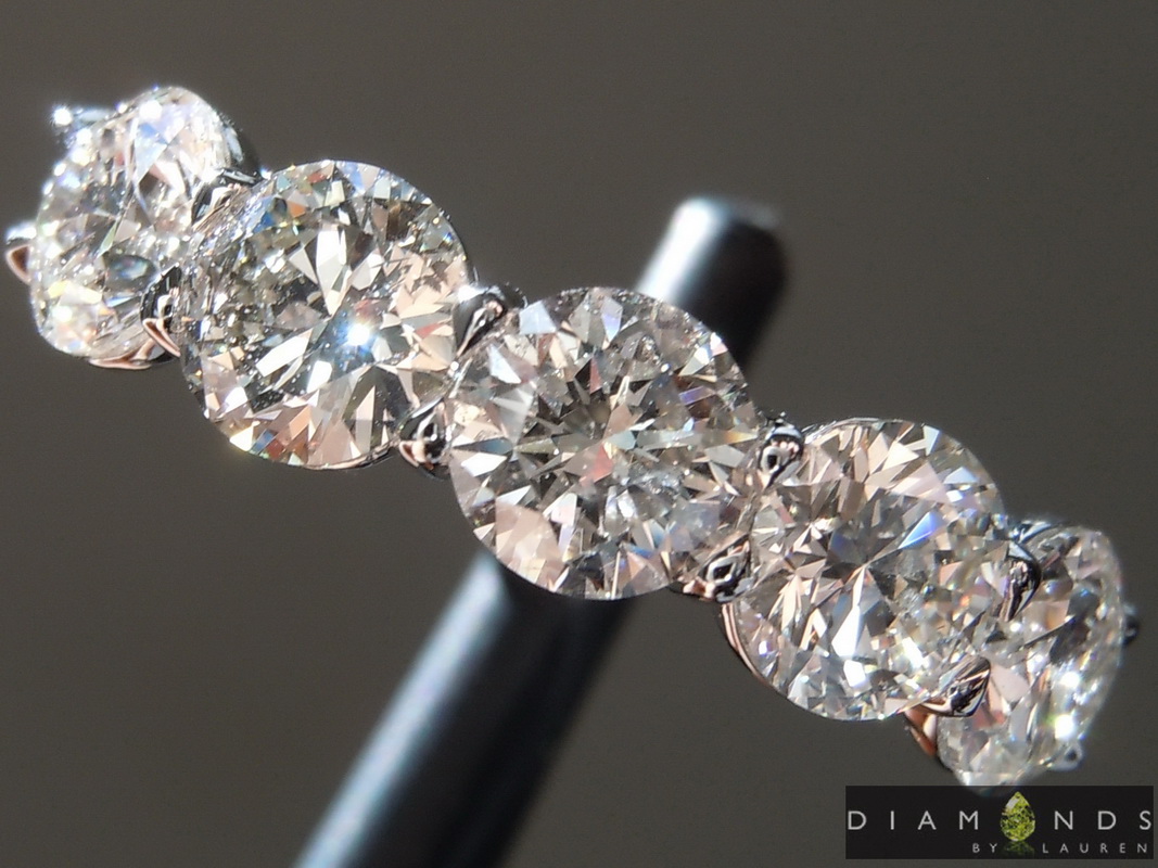 colorless diamond ring