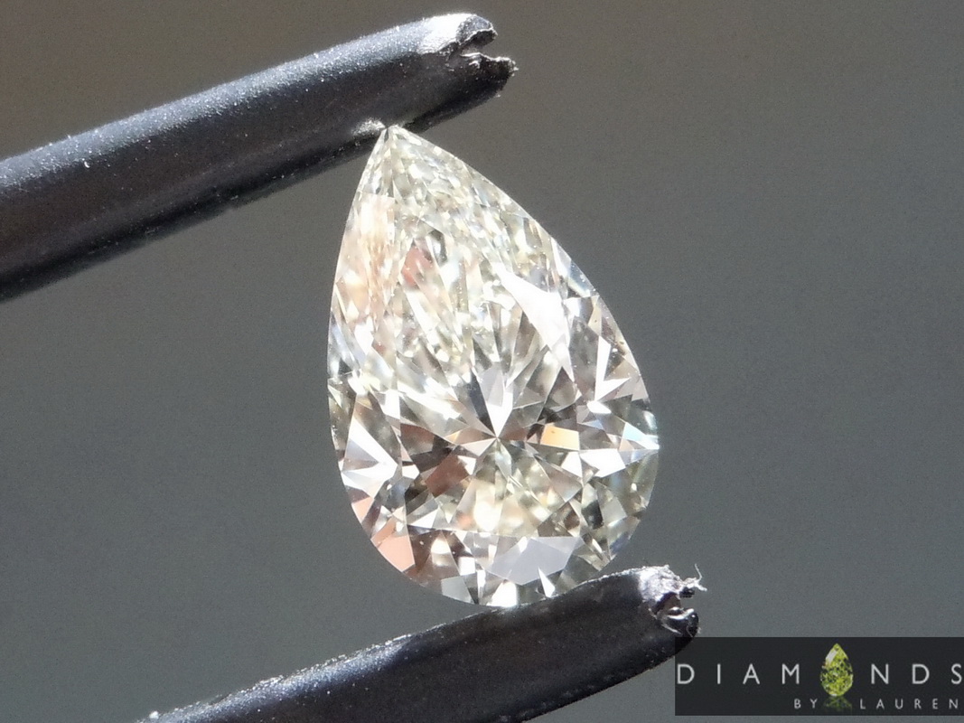 colorless lab grown diamond
