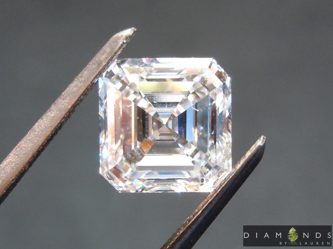 colorless lab grown diamond