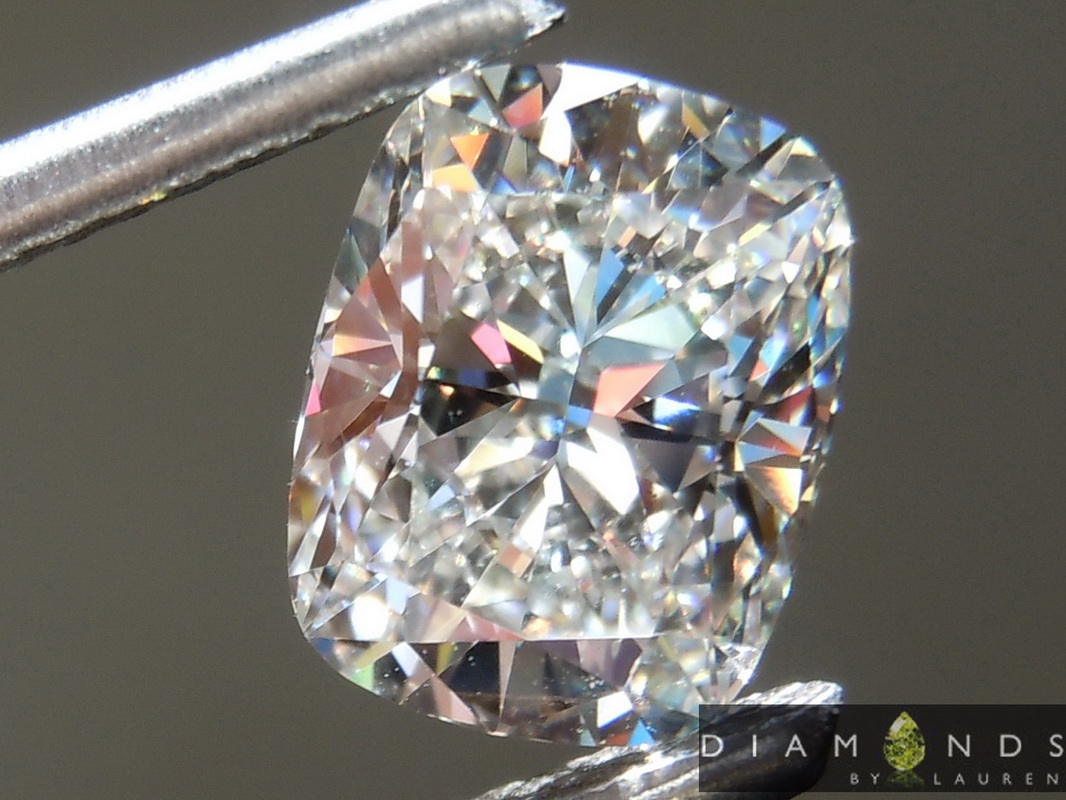colorless lab grown diamond