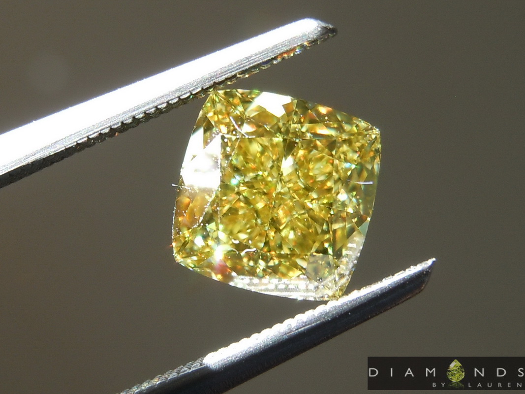 1.73ct Intense Yellow SI1 Cushion Cut Diamond R9580