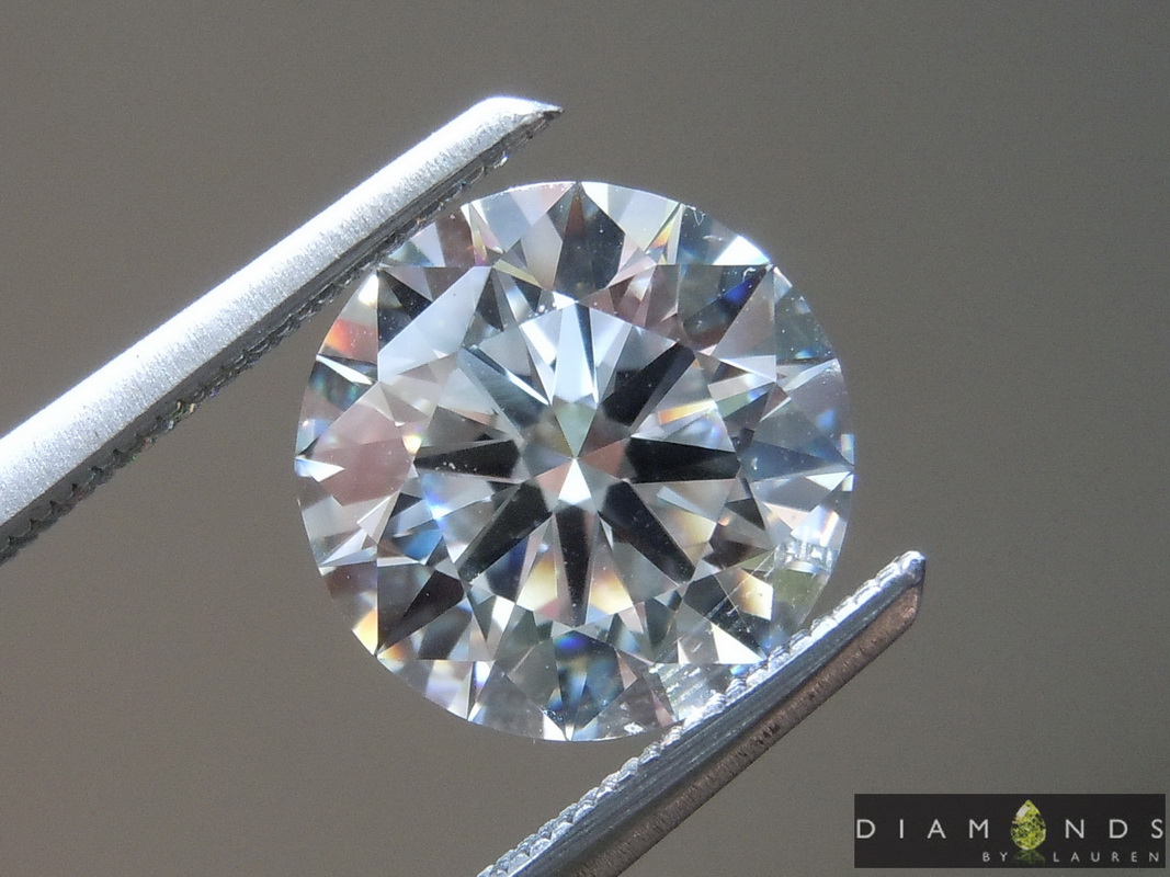 colorless diamond ring