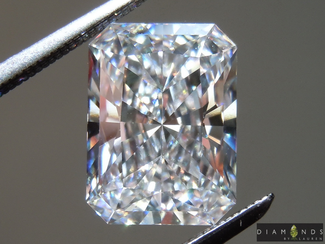 lab colorless diamond