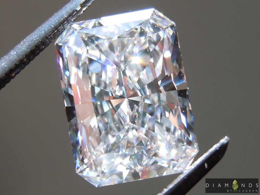 lab colorless diamond