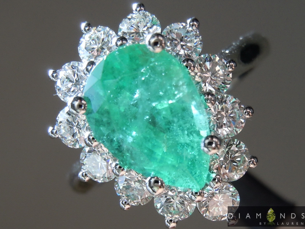 emerald and diamond ring