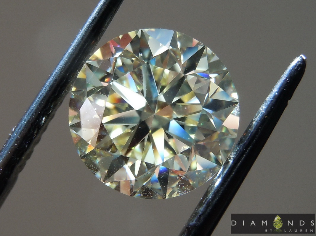 natural yellow diamond