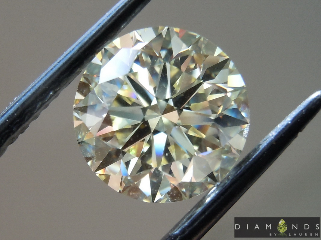 natural yellow diamond