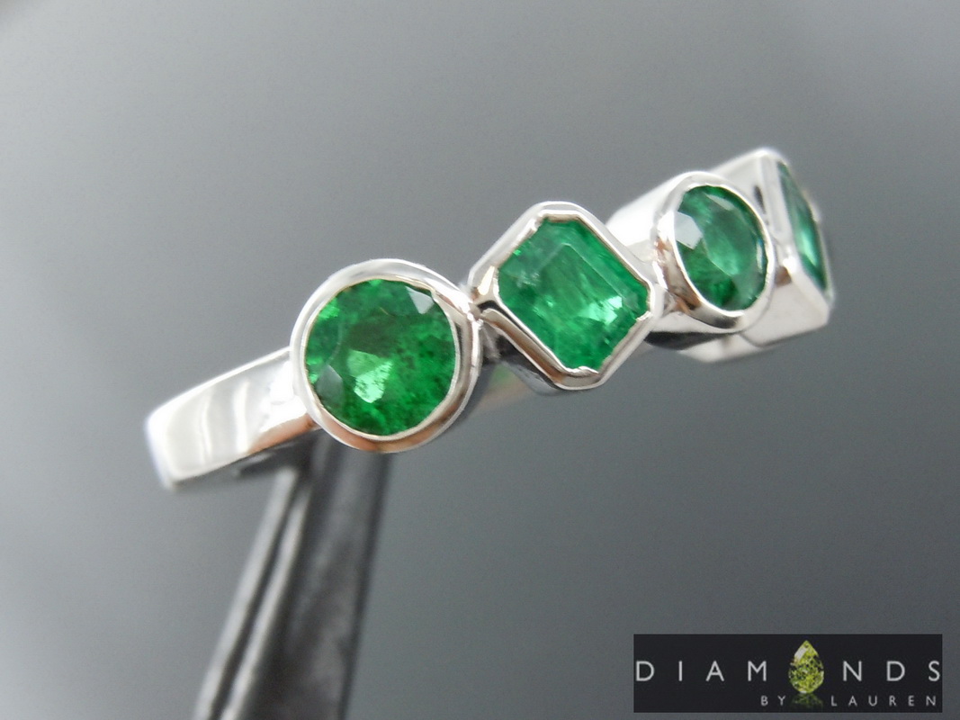 natural emerald band