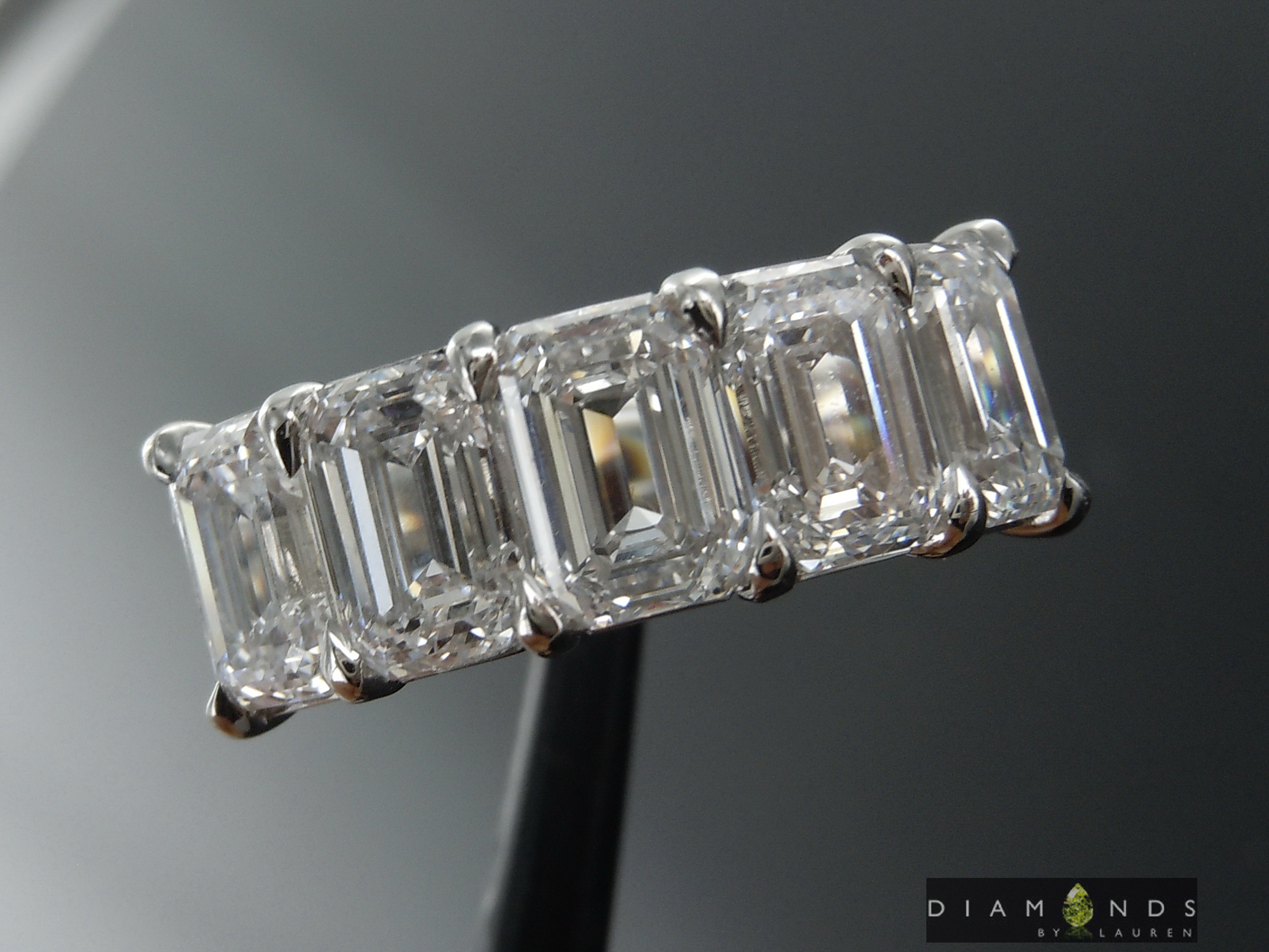 lab colorless diamond ring