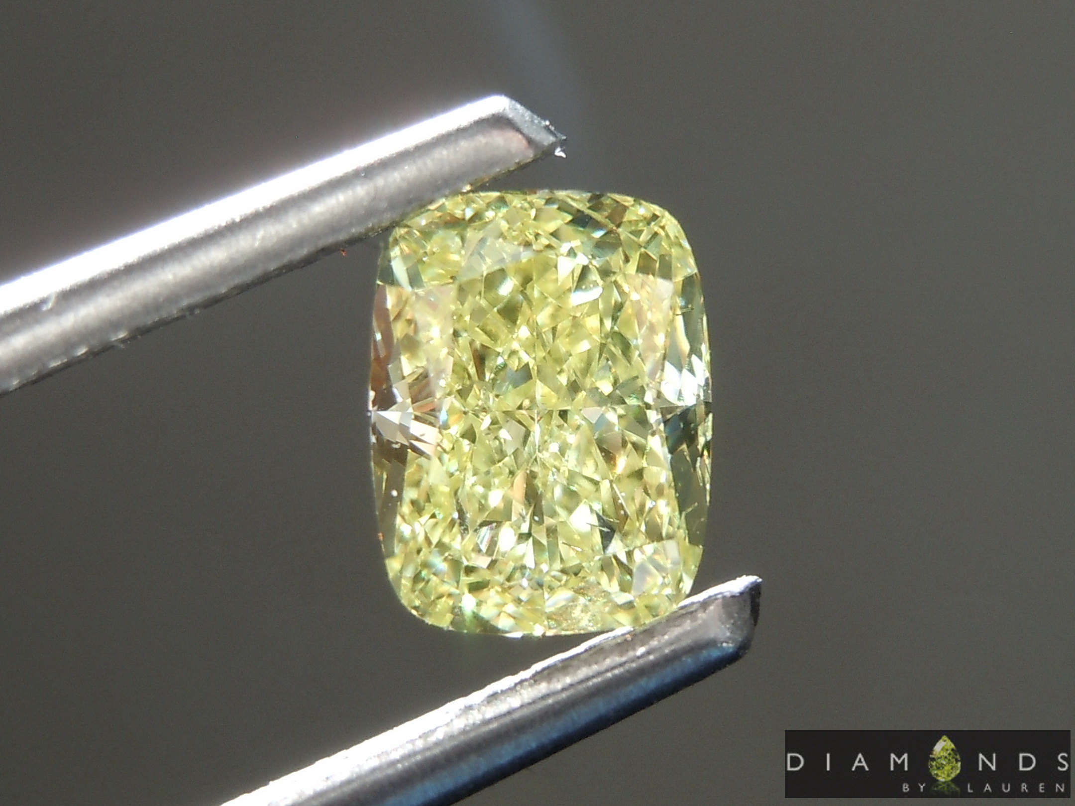 1.03ct Yellow SI1 Cushion Cut Lab Grown Diamond R9919