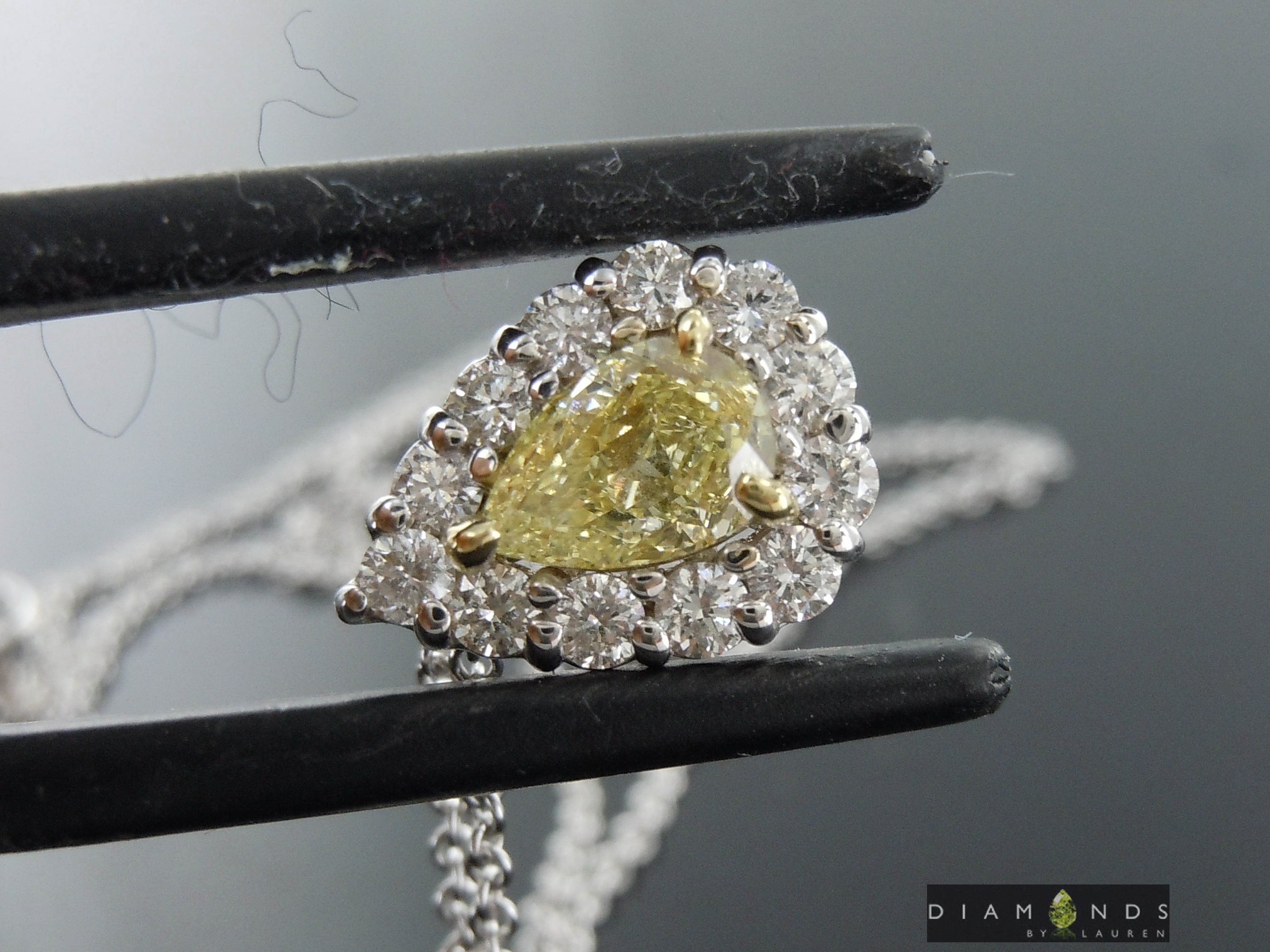 canary diamond pendant