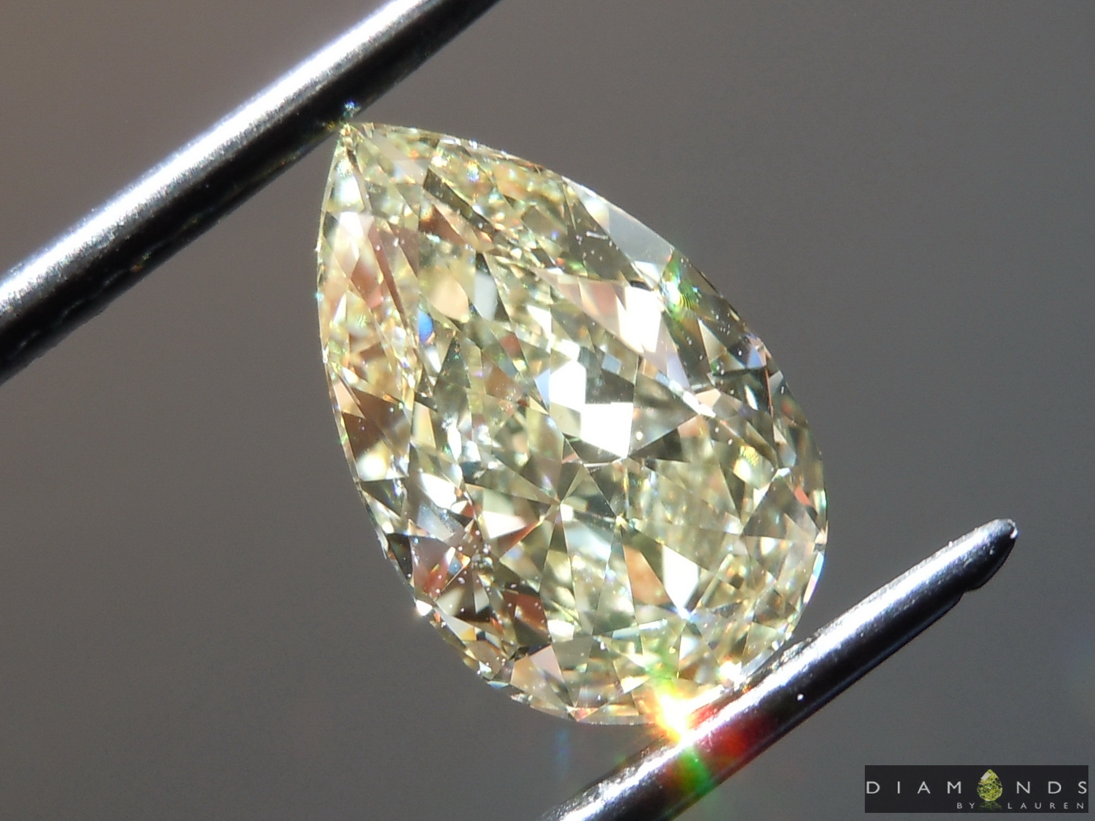yellow diamond