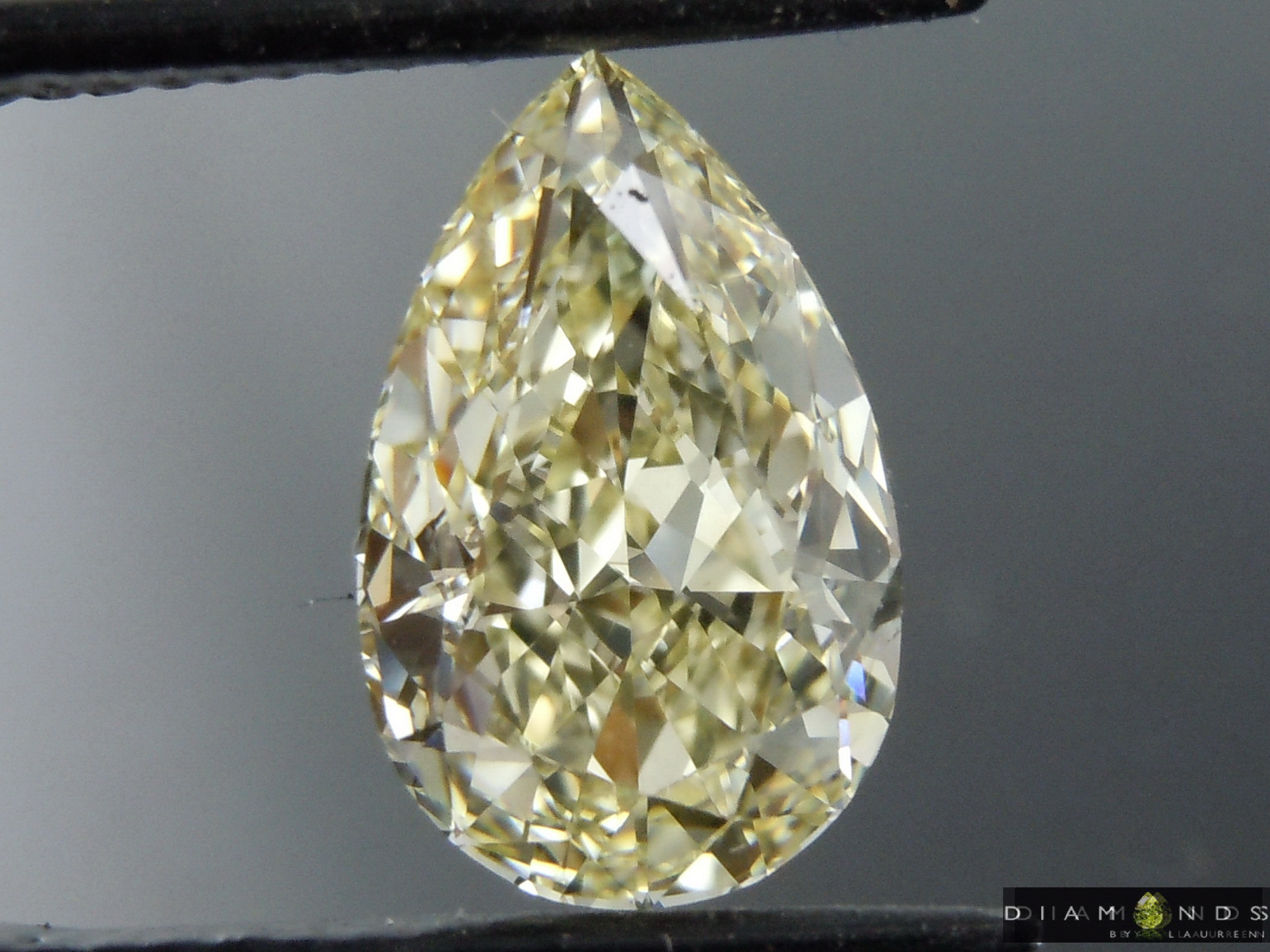 yellow diamond