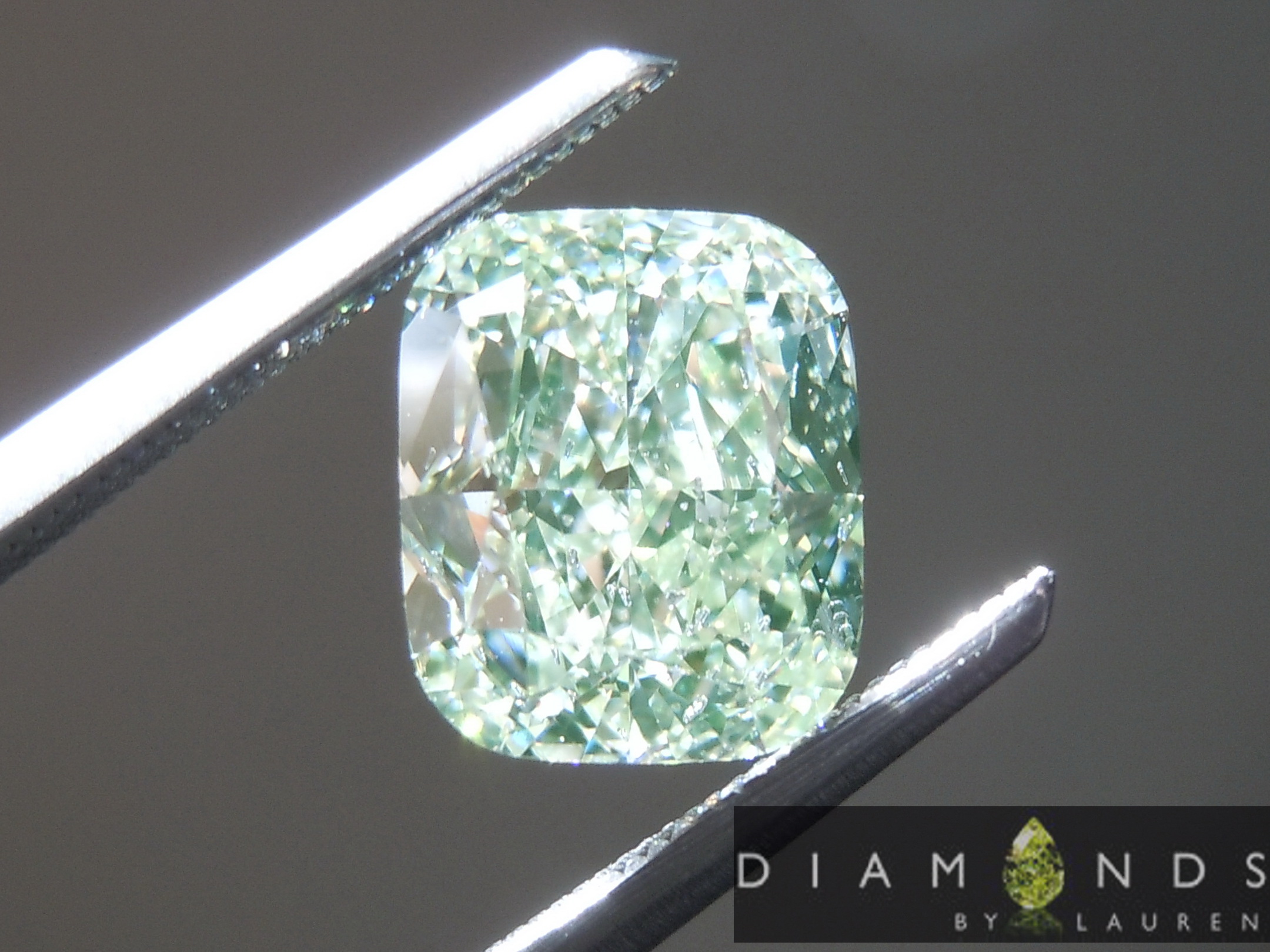 gia green diamond