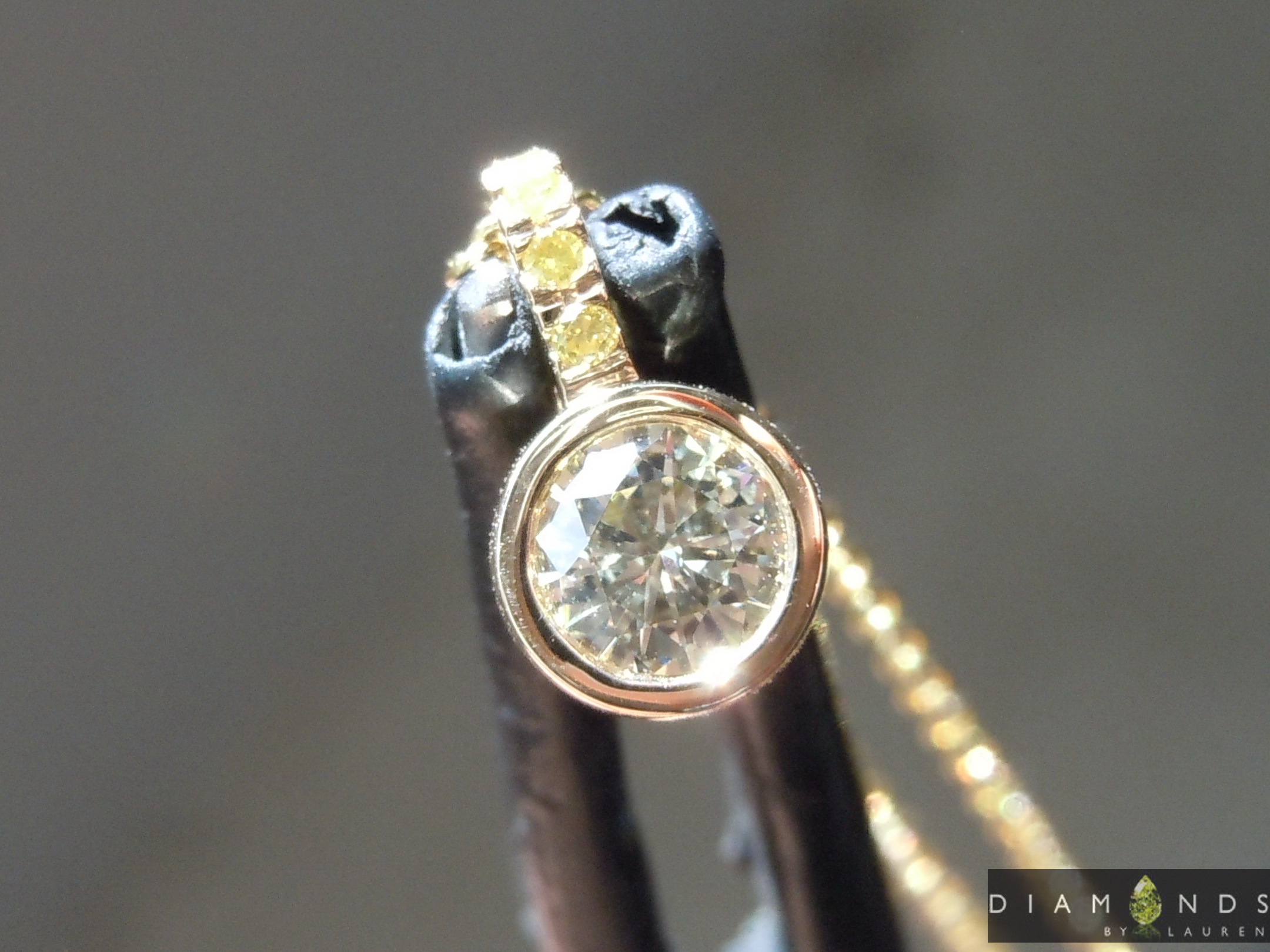 yellow diamond pendant