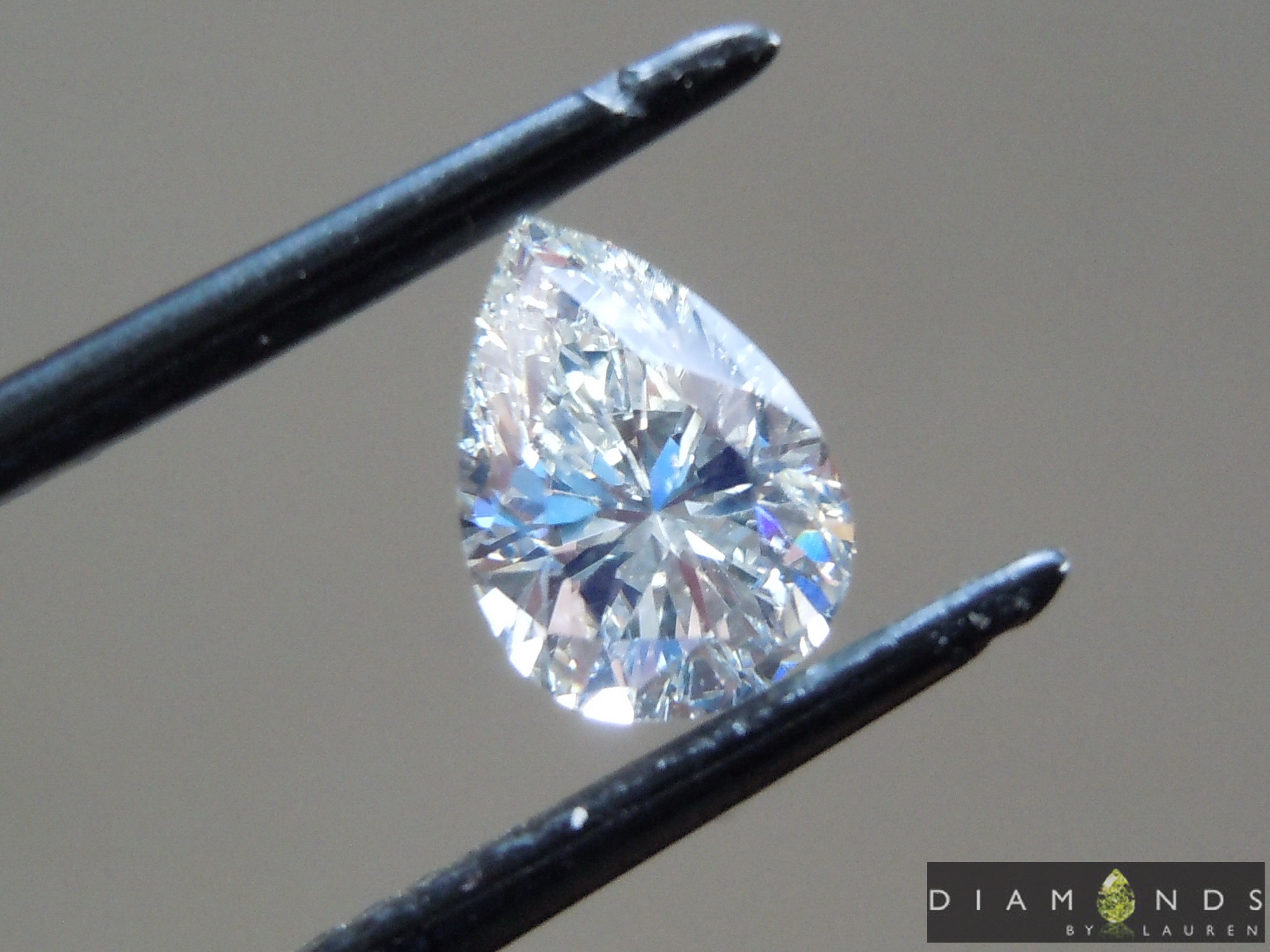 near colorless diamond