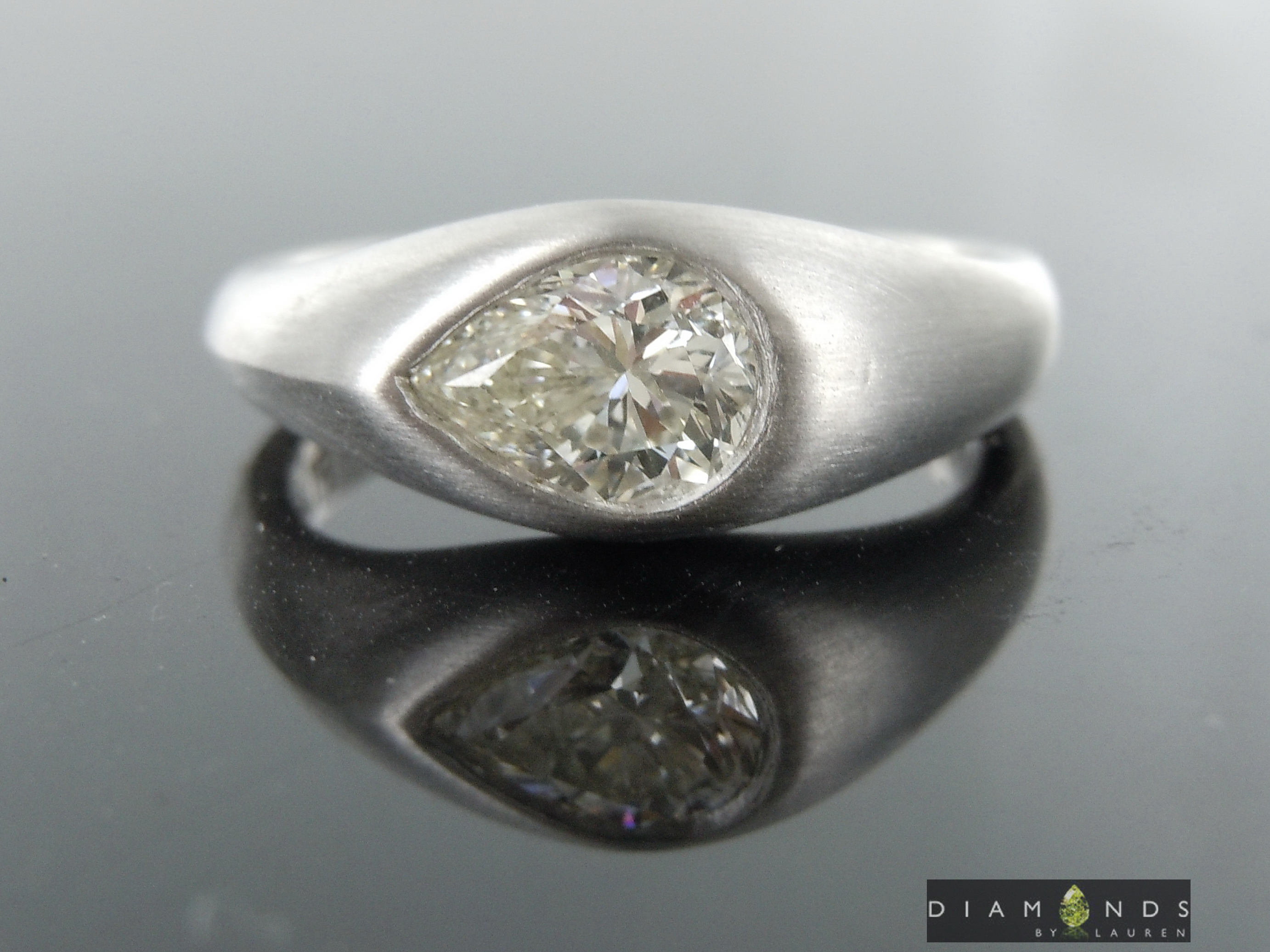 near colorless diamond ring