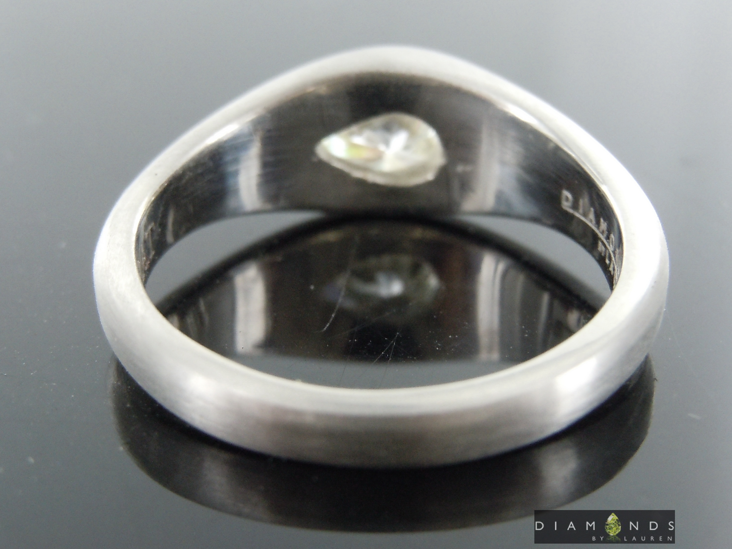 colorless diamond ring