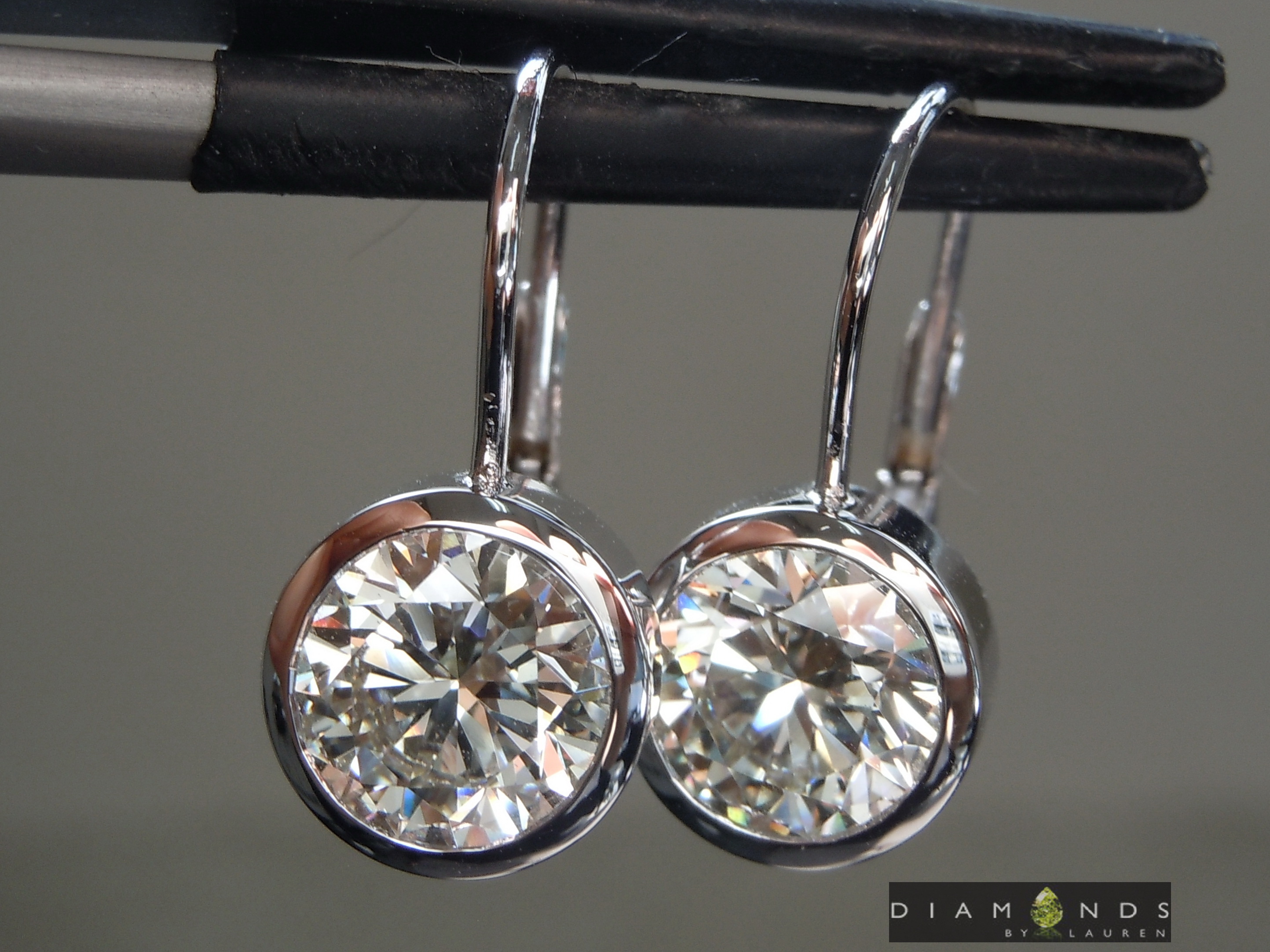 lab colorless diamond earrings