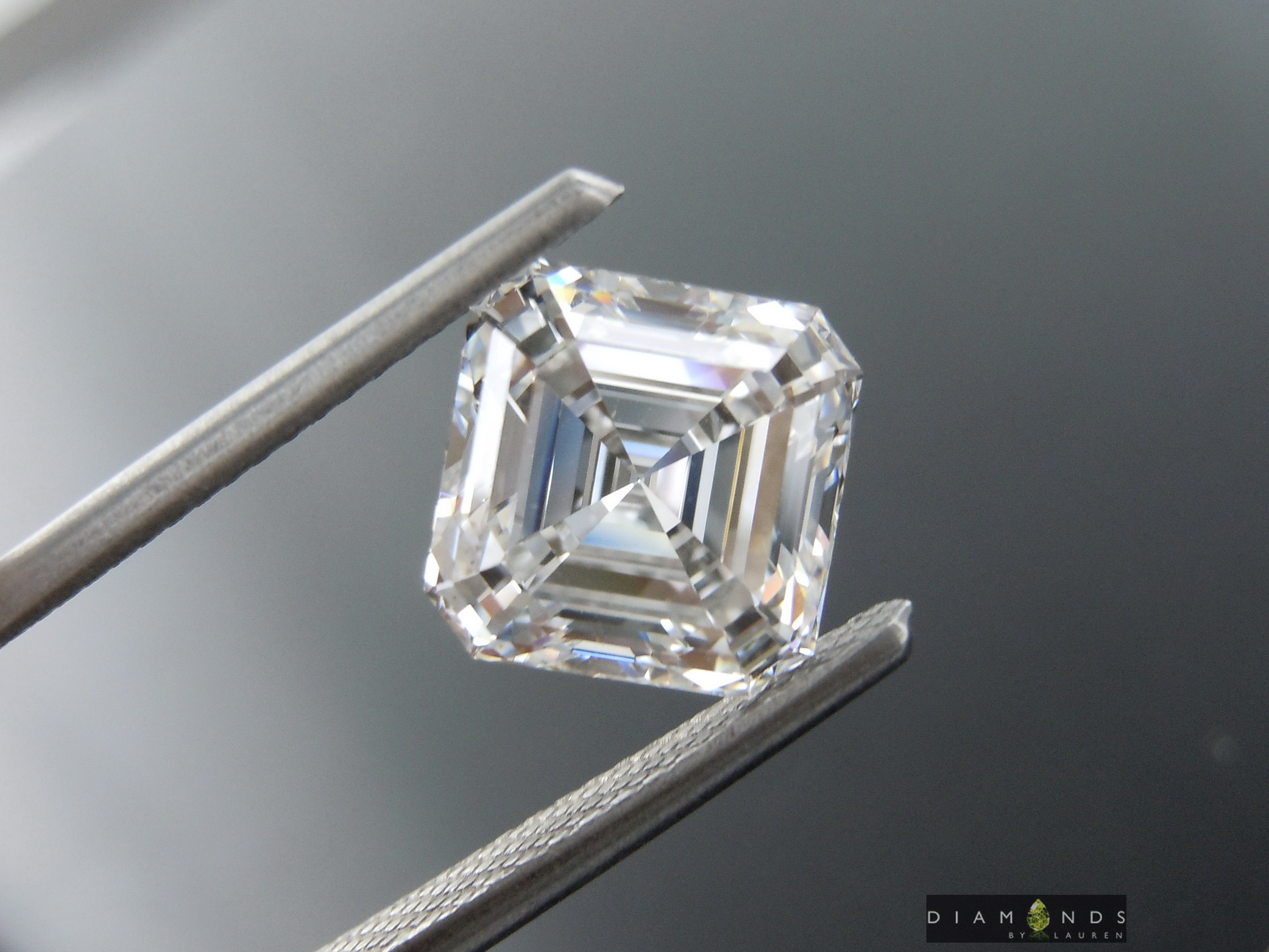 lab colorless diamond