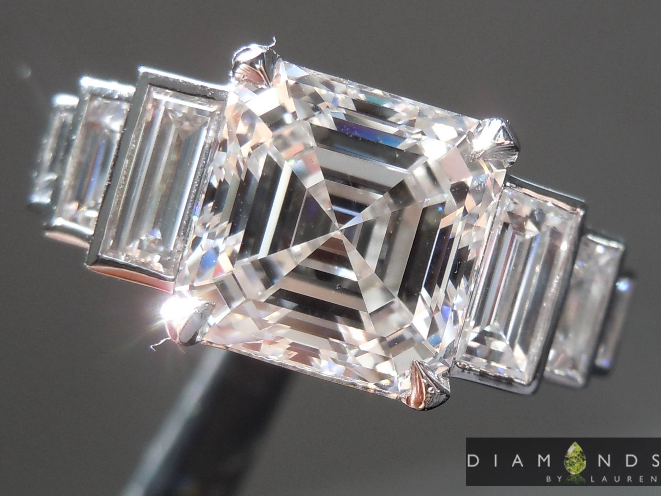colorless diamond ring