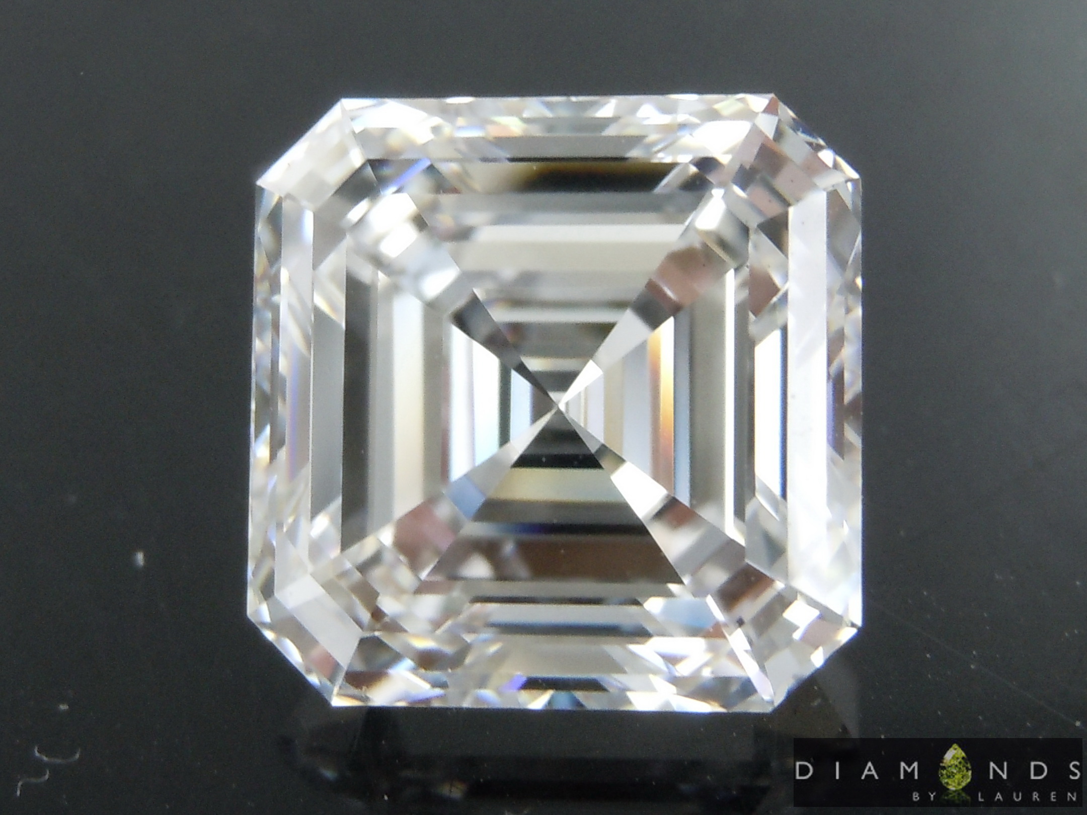 lab colorless diamond